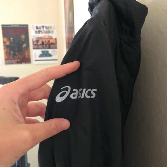 ASICS lightweight jacket - Picture 4 of 4